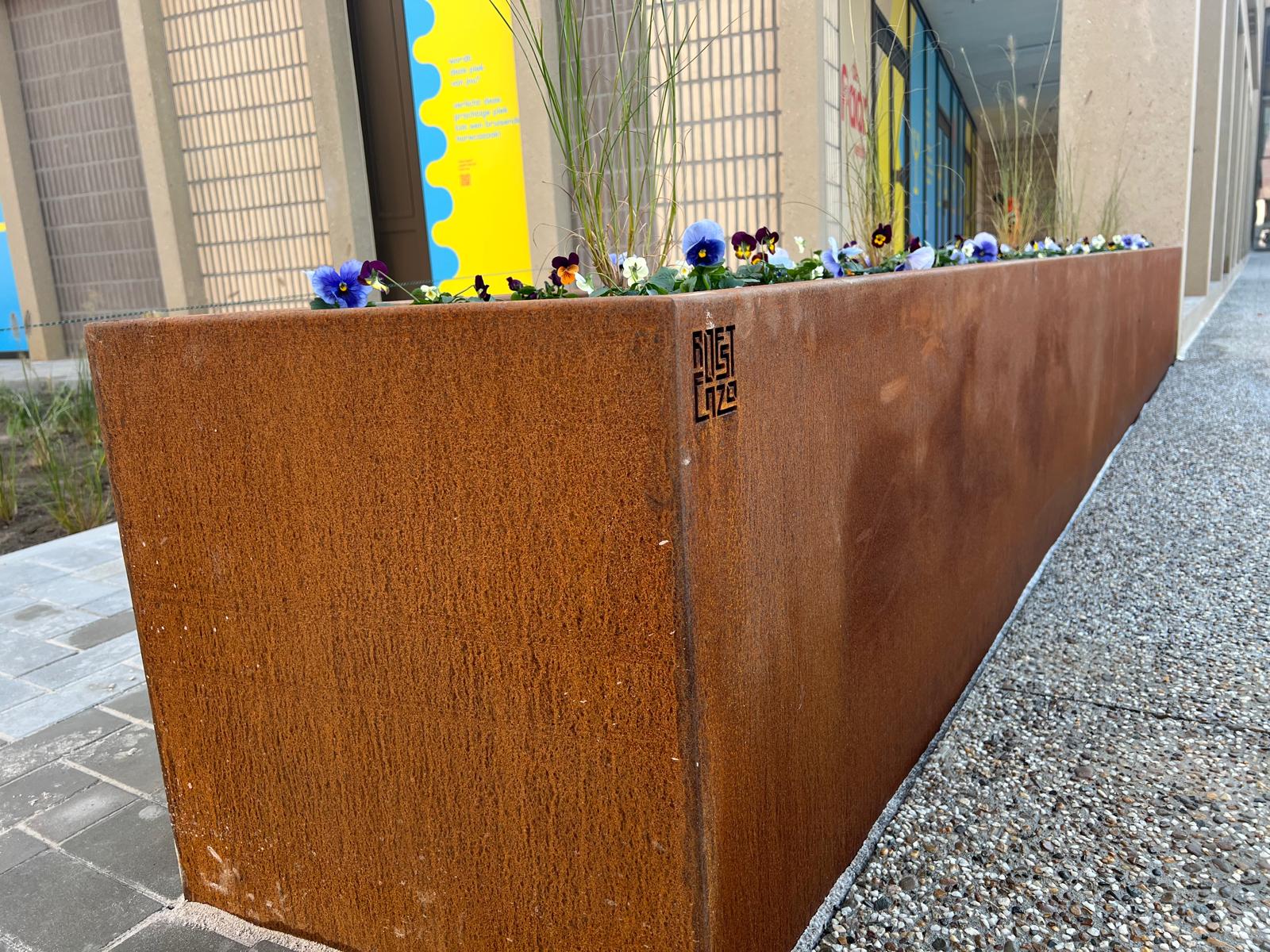 Bloembakken openbare ruimte parking Bloembakken openbare ruimte parking