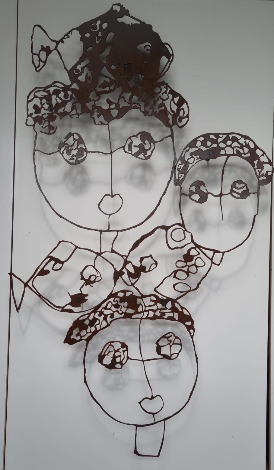 Jan Latinne cortenstaalkunst zusjes Jan Latinne cortenstaalkunst zusjes